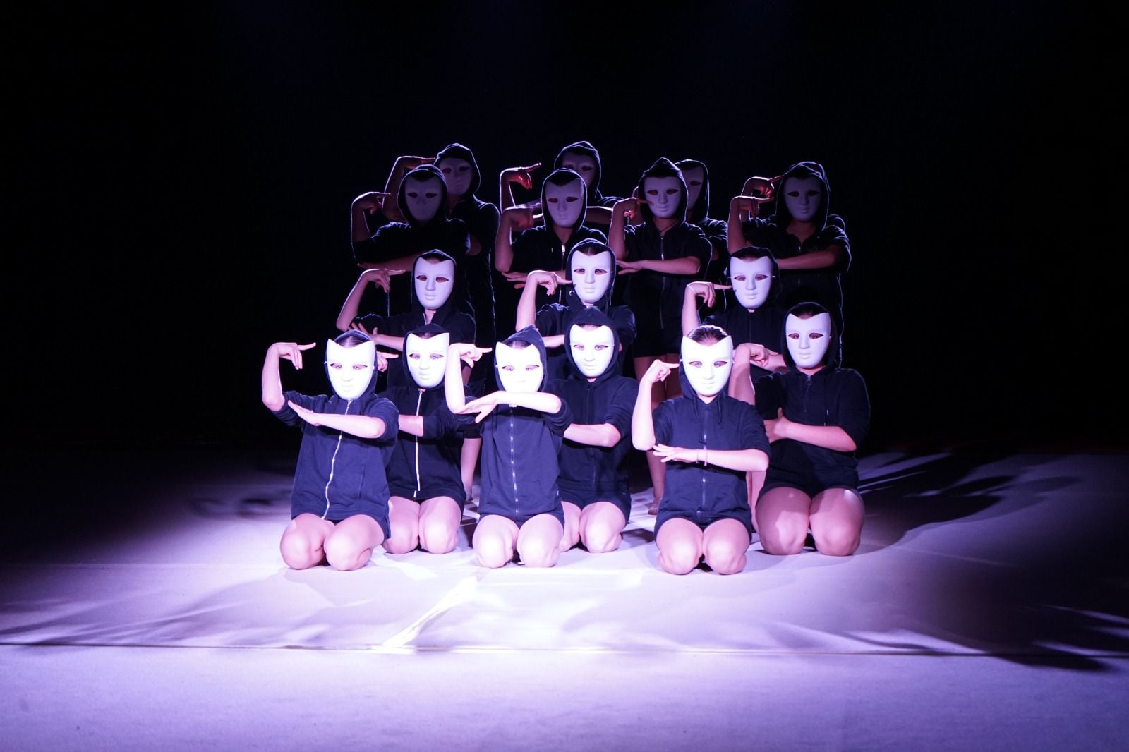 Saggio di fine anno Aurora 76 A.S.D. — corpo libero